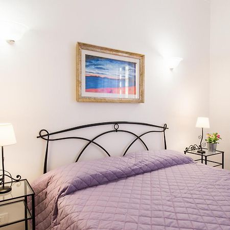 Maison Velia San Giovanni โรม ภายนอก รูปภาพ